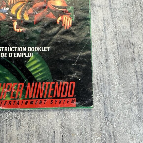 Donkey Kong Country Super Nintendo 1994 SNES Authentic Instruction Manual Only - Picture 3 of 7